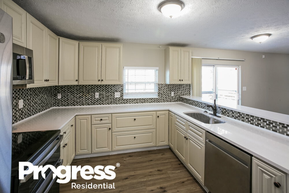 Building Photo - 7838 Crooked Meadows Dr