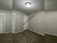 Building Photo - 3 Havenwood Ln