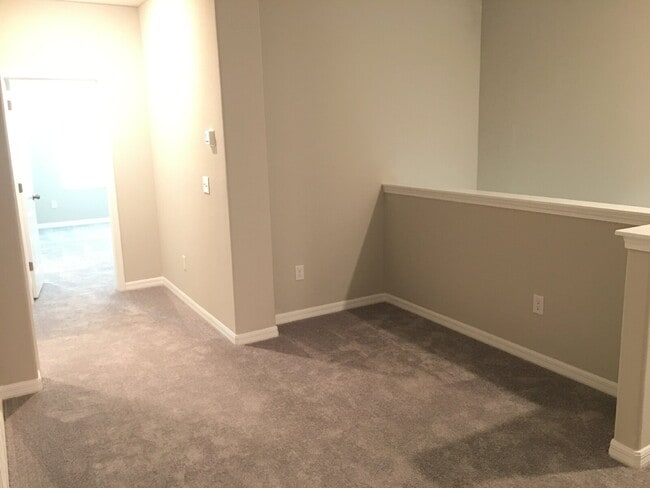 Building Photo - 8069 Rolling Shell Trail