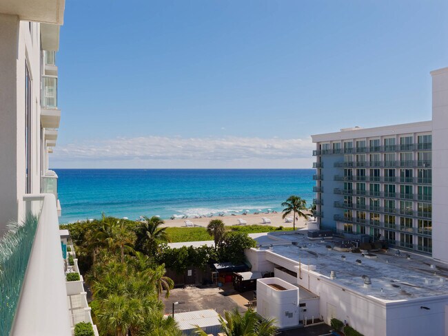 Building Photo - 3730 N Ocean Dr