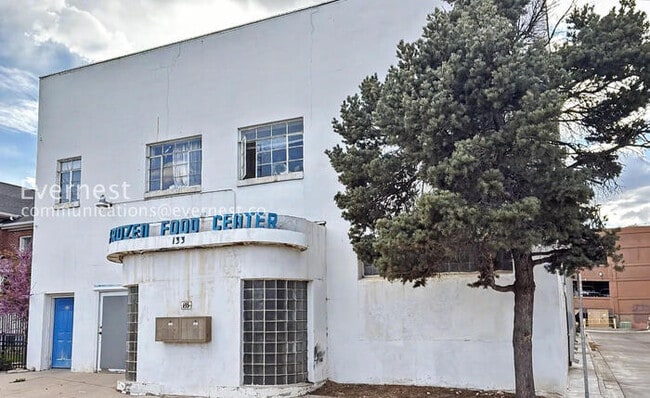 Building Photo - 135 Mathews St