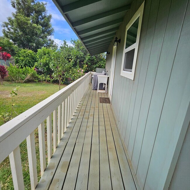 Building Photo - 260 Manini Pl