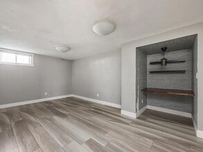 Building Photo - 997 E 460 S St