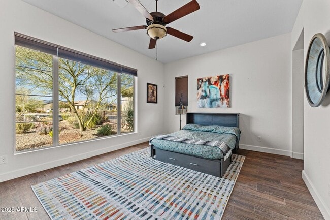 Building Photo - 3672 Ridgeview Ter