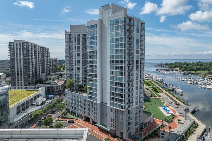Primary Photo - Beacon Harbor Point