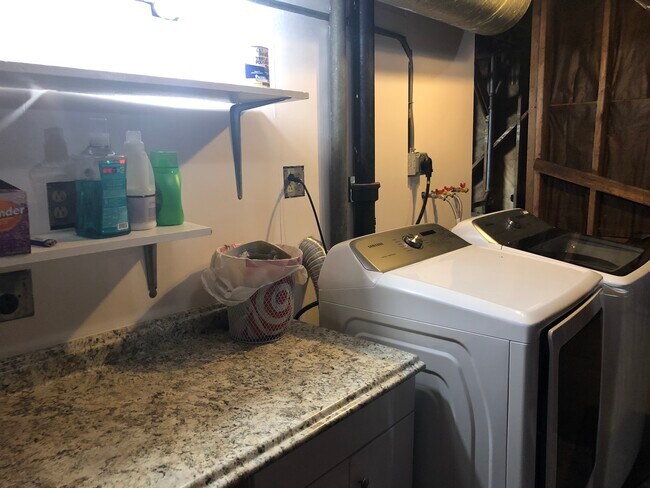 Building Photo - 2233 Taraval St