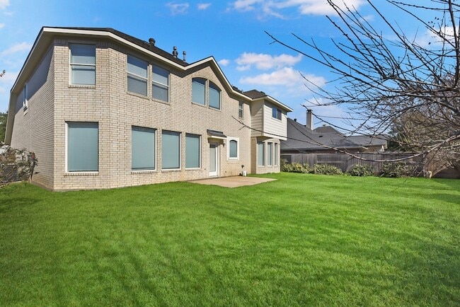 Building Photo - 21823 Mystic Point Ct