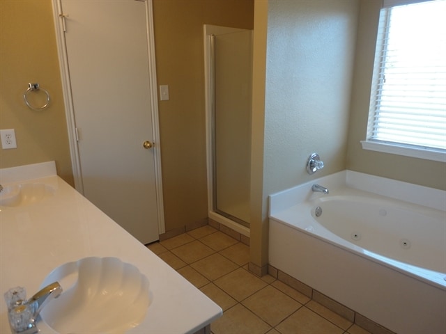 Building Photo - 512 Timber Dr