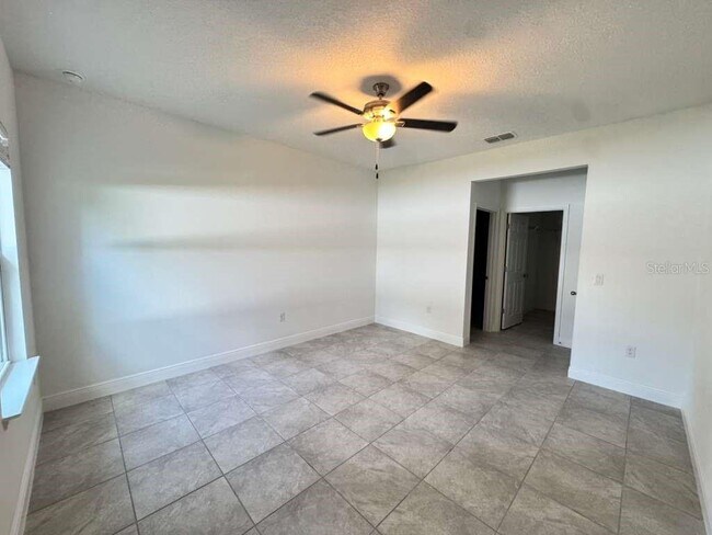 Building Photo - 769 Marion Oaks Pass