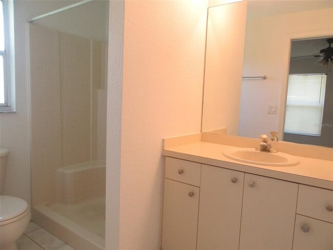 Building Photo - 2716 Vogler Ln