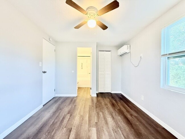 Building Photo - 4091 58th Ave N