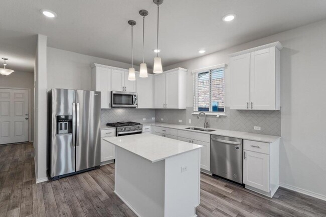 Building Photo - 258 Sweetleaf Dr