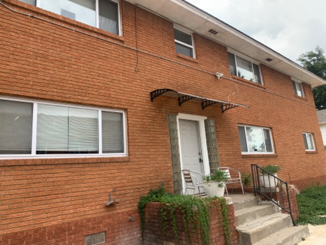 Building Photo - 2024 NW 26th St