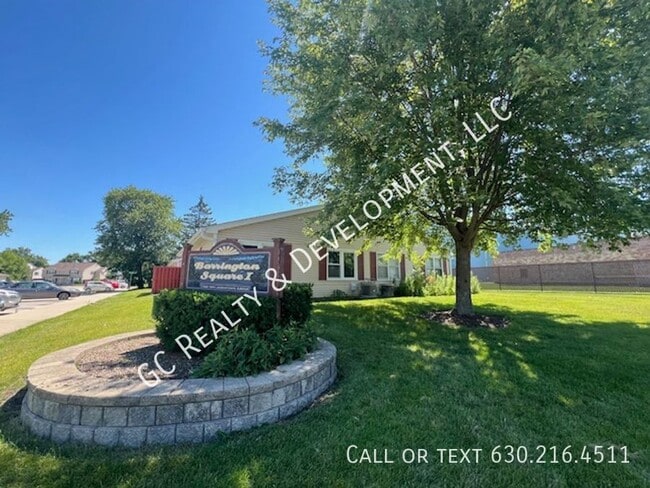 Building Photo - 1800 Jamestown Cir