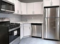 Building Photo - 1 bedroom in BRONX NY 10468