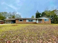 Building Photo - 107 Evelyn Dr