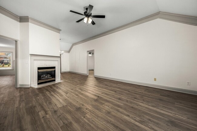 Building Photo - 1015 Brinkley Rd
