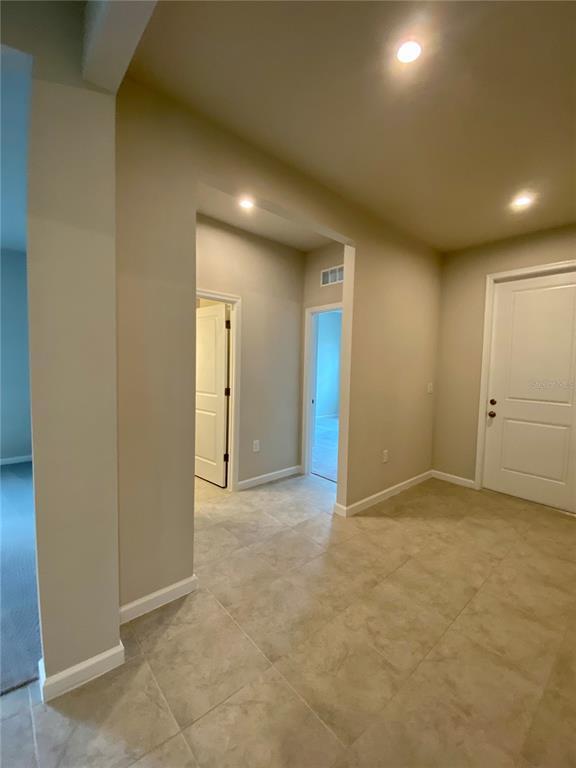 Building Photo - 18236 Hunters Meadow Walk