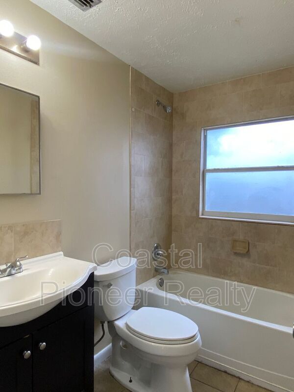 Building Photo - 1503 E 97th Ave