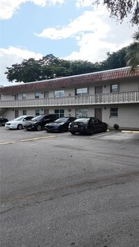 Building Photo - 3777 NW 78th Ave