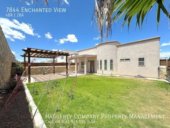 Building Photo - 7844 Enchanted View Dr