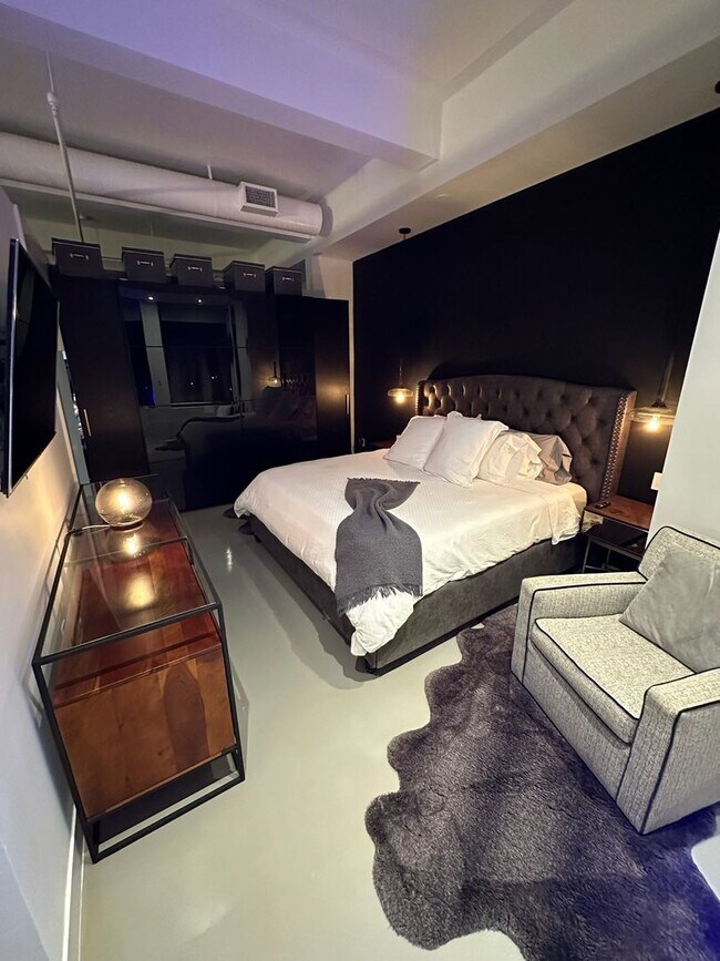 Building Photo - Laconia Lofts