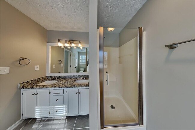 Building Photo - 116 Bridge Trail