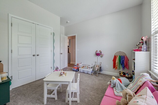 Building Photo - 106 Cobbleton Dr