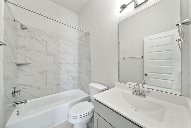 Building Photo - 4 Bedroom/4 Bath Stillwater Ranch Subdivision