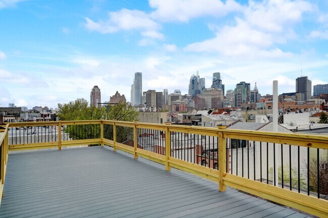 Building Photo - 620 S 8th St