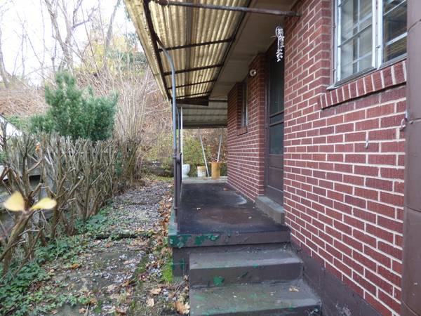 Building Photo - 1333 Berry St
