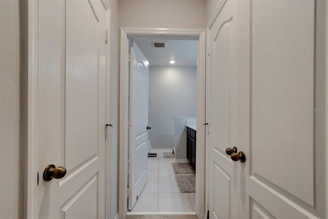 Building Photo - 3905 Ceremony Cove