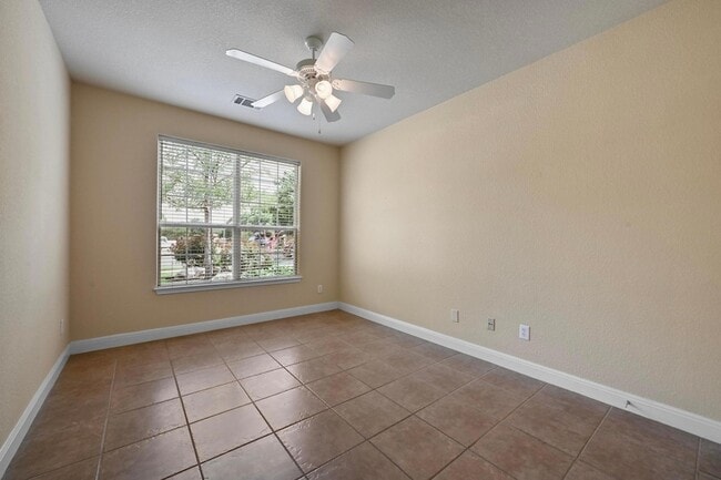 Building Photo - 1800 Jentsch Ct