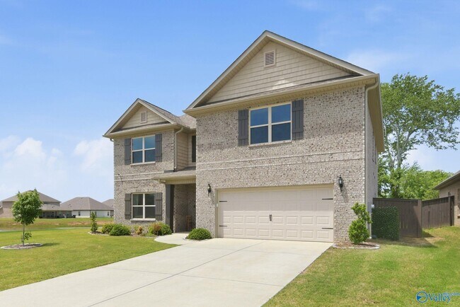 Building Photo - 135 Varina Dr
