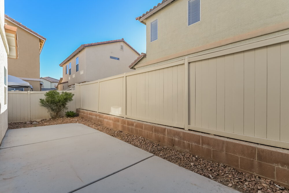 Building Photo - 5758 Old Colony Dr