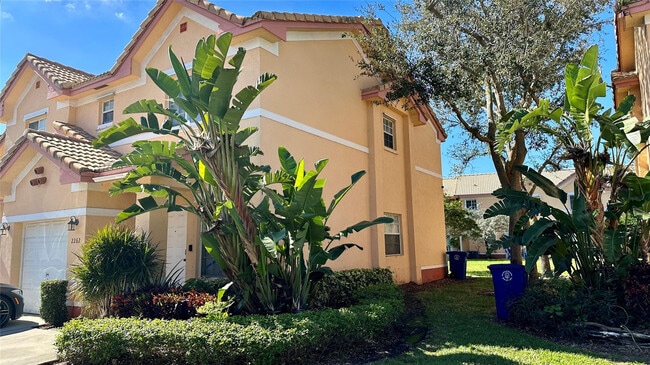 Building Photo - 2262 SW 87th Terrace