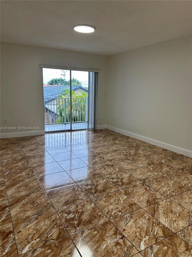 Building Photo - 2780 W 76th St