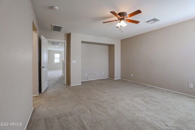 Building Photo - 12108 W Range Mule Dr