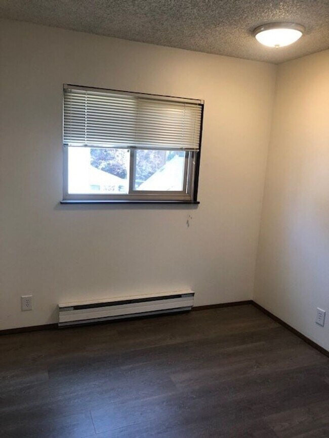 Interior Photo - 4222 Apartments