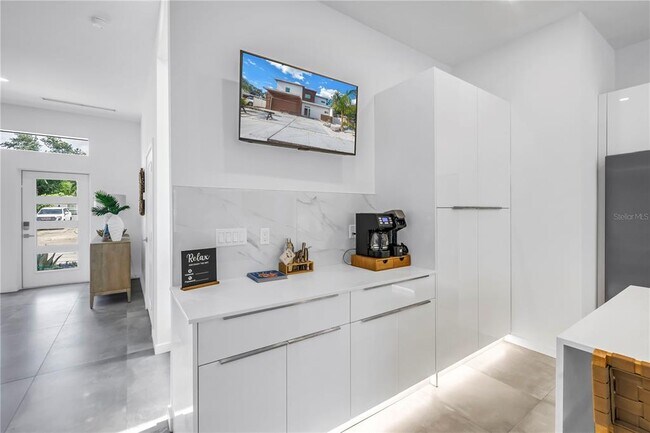 Building Photo - 2314 Floyd St