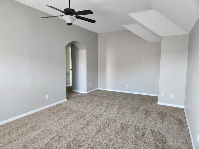Building Photo - 20676 Oakhurst Meadows Dr