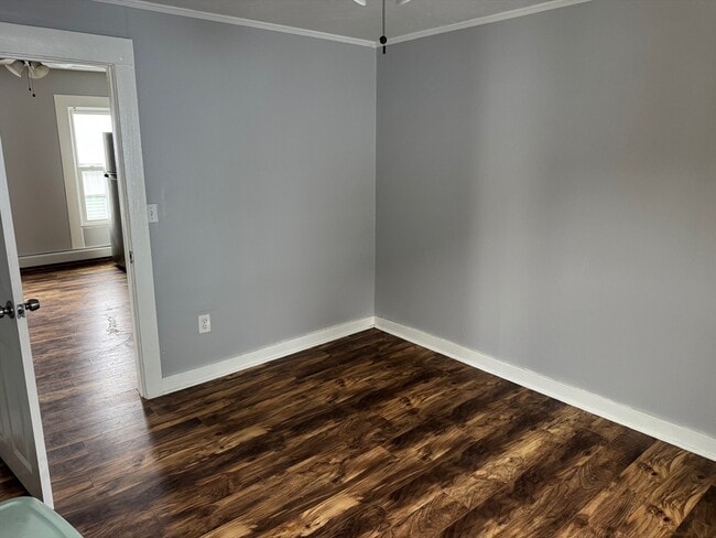 Building Photo - 34 Irving St