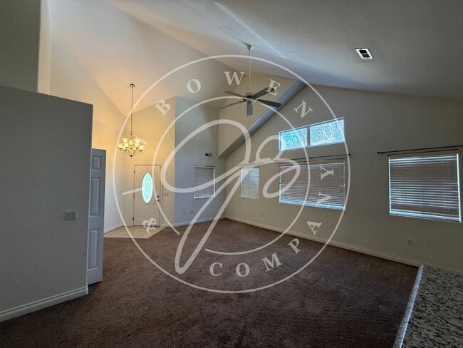 Building Photo - "Charming 2-Bed Condo with Fireplace & Scenic Views on Fox Cove Dr, Perrysburg!"