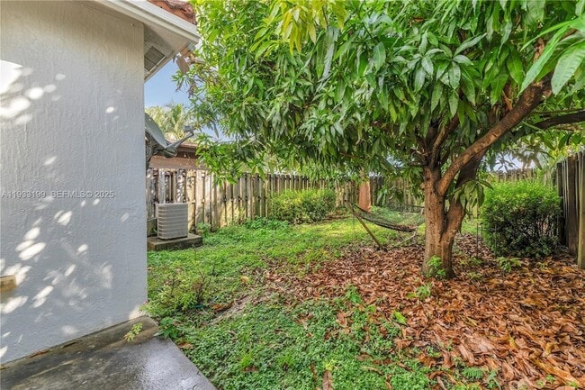 Building Photo - 10934 SW 247th Ter