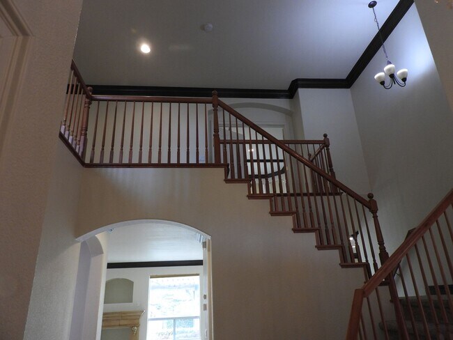 Building Photo - 300 Harvest Sky Ct