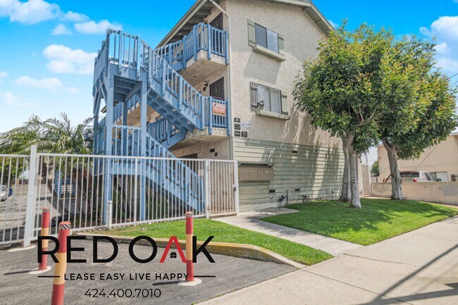 Building Photo - 25108 Normandie Ave