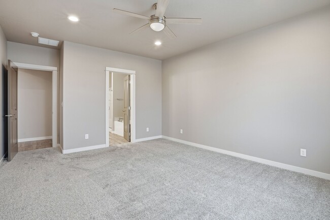 Building Photo - 4268 May Ella Lp