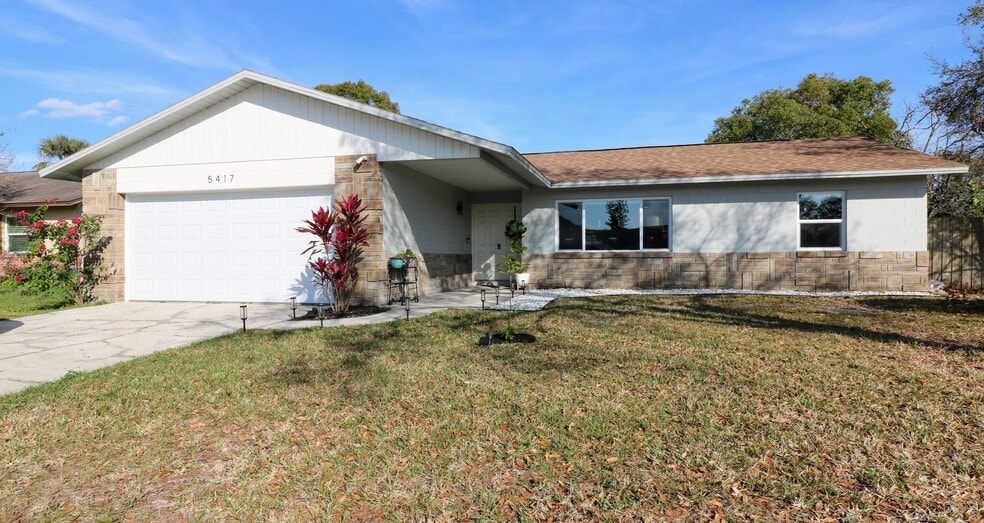 Building Photo - 5417 Ferrol Dr