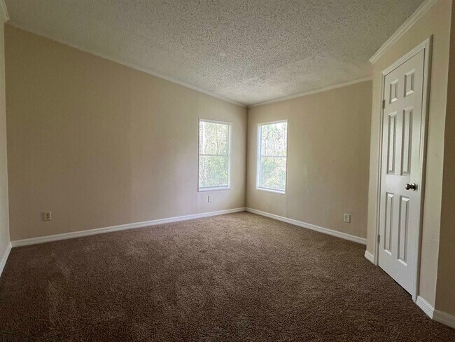 Building Photo - 1340 Thompson Bailey Rd