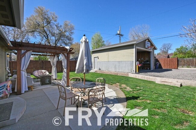 Building Photo - Updated Chaffee Park Home - Minutes from LoHi